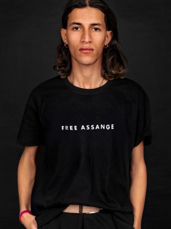 free julian assange t-shirt slogan