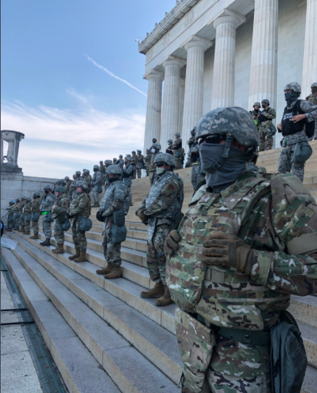 black-lives-matter-state-troups-at-lincoln-memorial-1