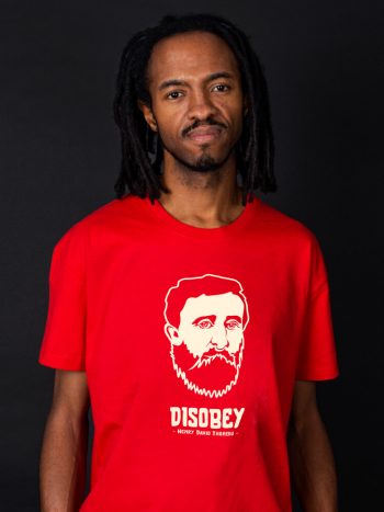 henry david thoreau graphic tee disobey red